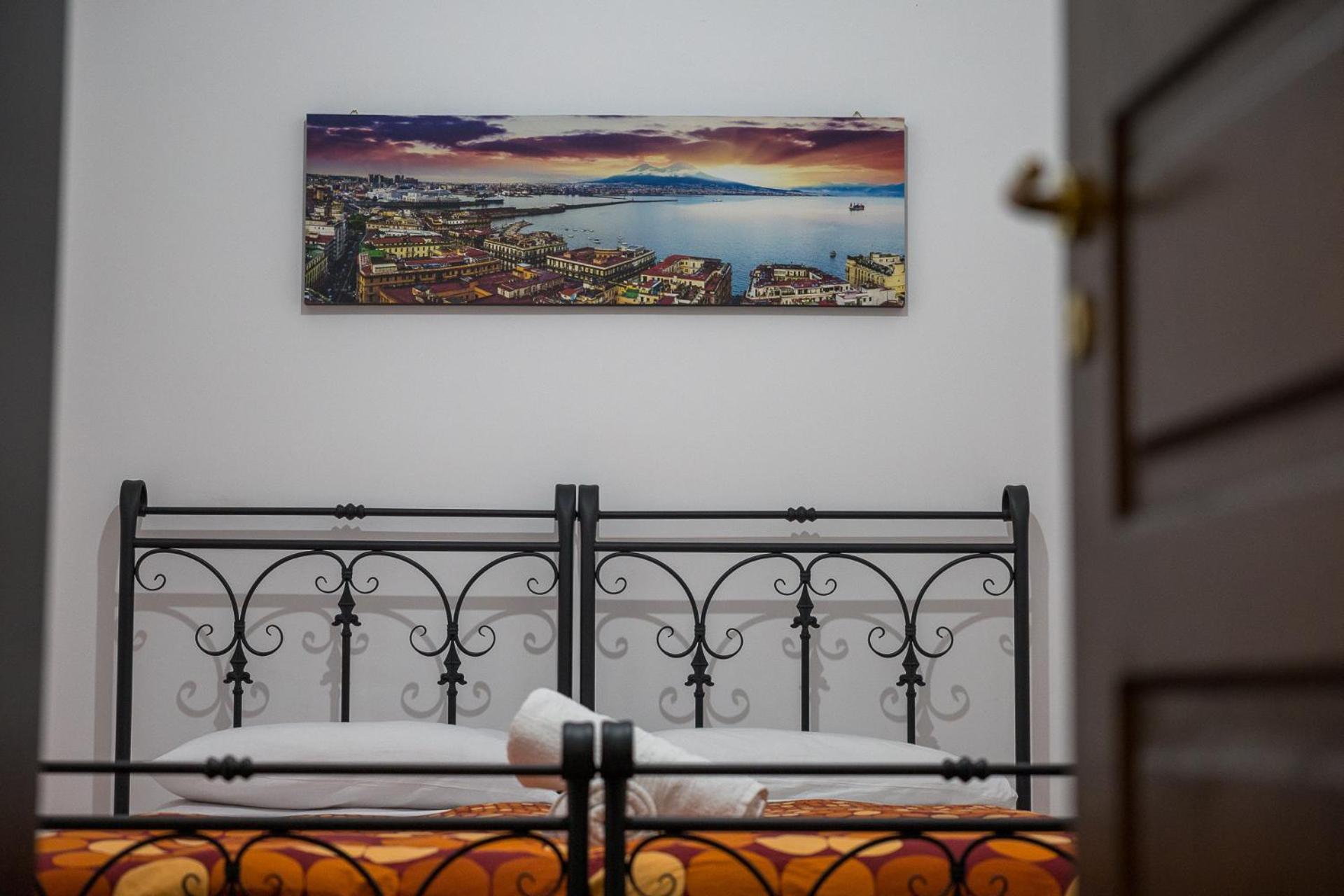 L'Oasi Di Luis Villa Napoli Bagian luar foto